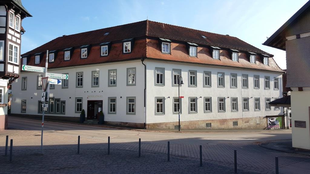 Rhöner Botschaft in Hilders, Eingang des ehemaligen Gasthofs Engel