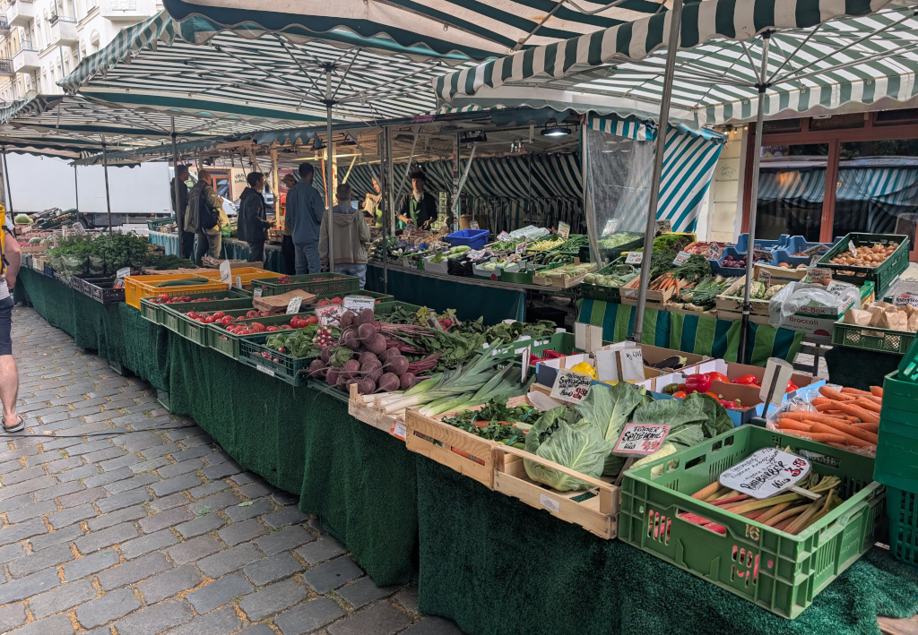 Wochenmarkt am Boxhagener Platz in Berlin-Friedrichshain
